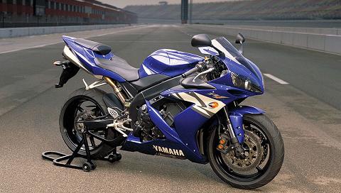 YZF R1.JPG